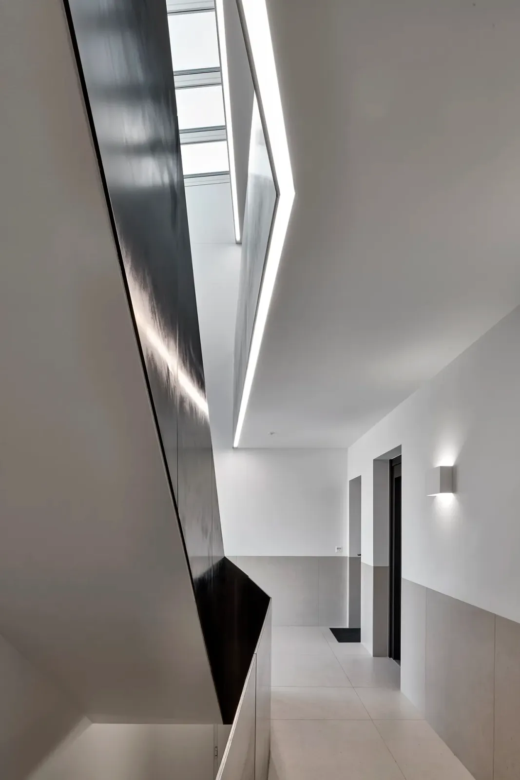 Daniela-Tonatiuh—CORPUS_GENTH—004--2021