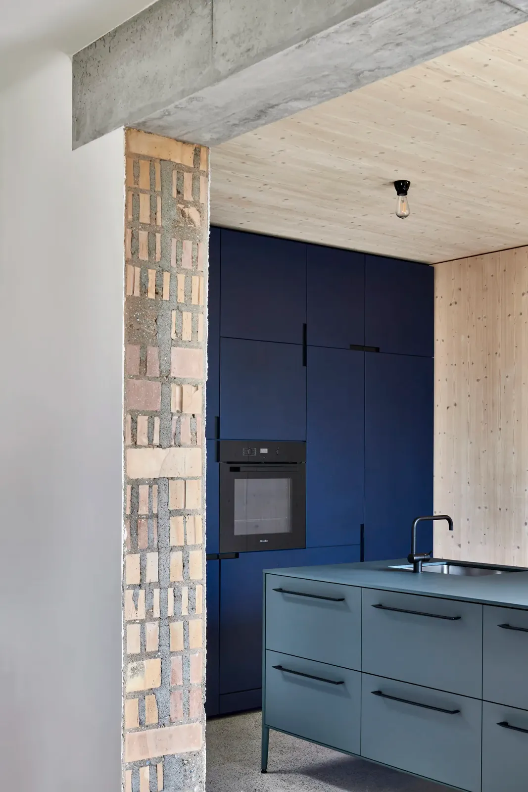 Daniela-Tonatiuh—RISOUX—007--2021