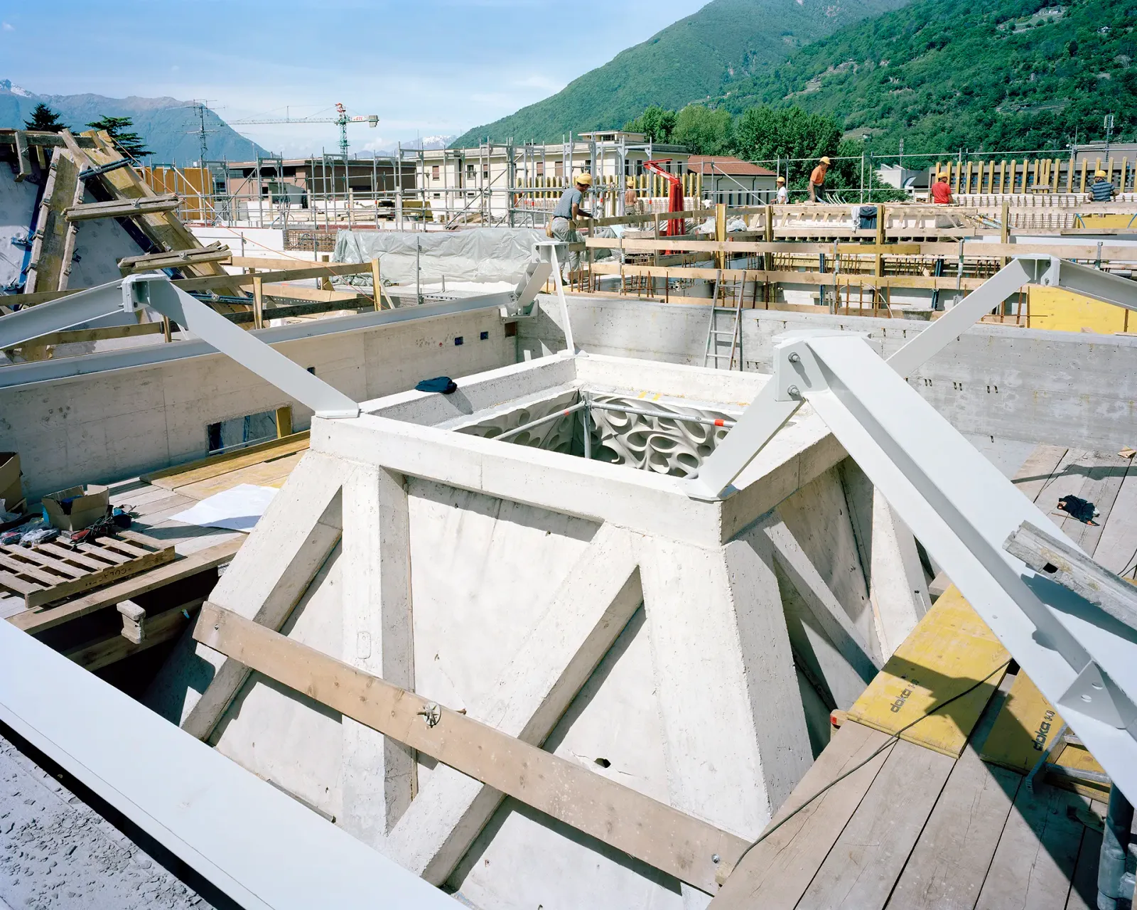 Daniela-Tonatiuh—TRF—0024--2013