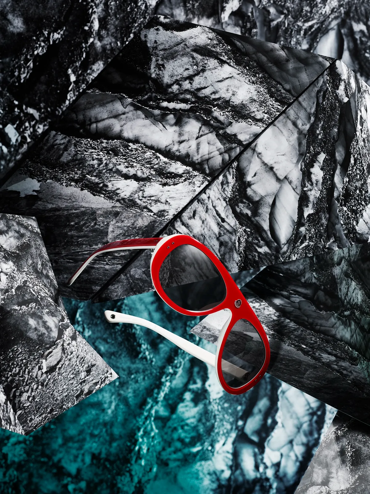 Daniela-Tonatiuh--MONCLER-001--2013