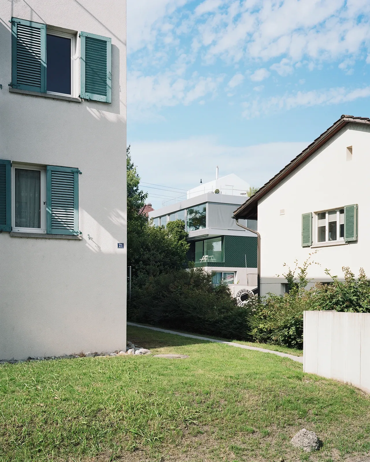 Daniela-Tonatiuh--5House--008--2011