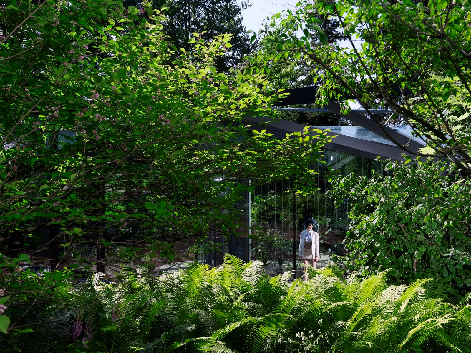 Daniela-Tonatiuh--DADI-MAGAZINE-006--2012