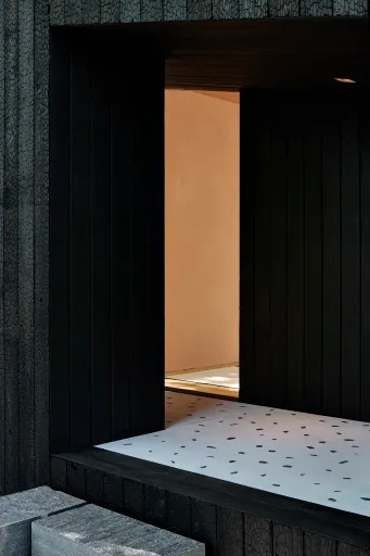 Daniela-Tonatiuh—DENTELLA—001b--2021