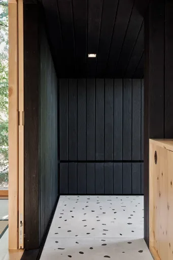 Daniela-Tonatiuh—DENTELLA—003--2021